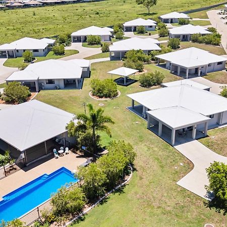 Casa Nostra Motel Rockhampton Bagian luar foto