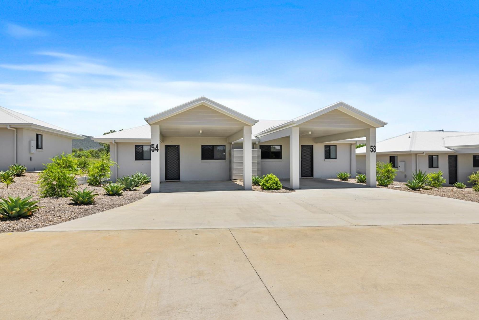 Casa Nostra Motel Rockhampton Bagian luar foto