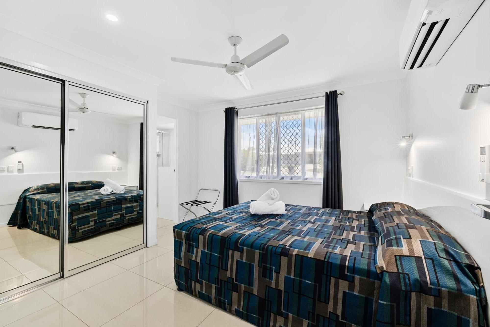 Casa Nostra Motel Rockhampton Bagian luar foto