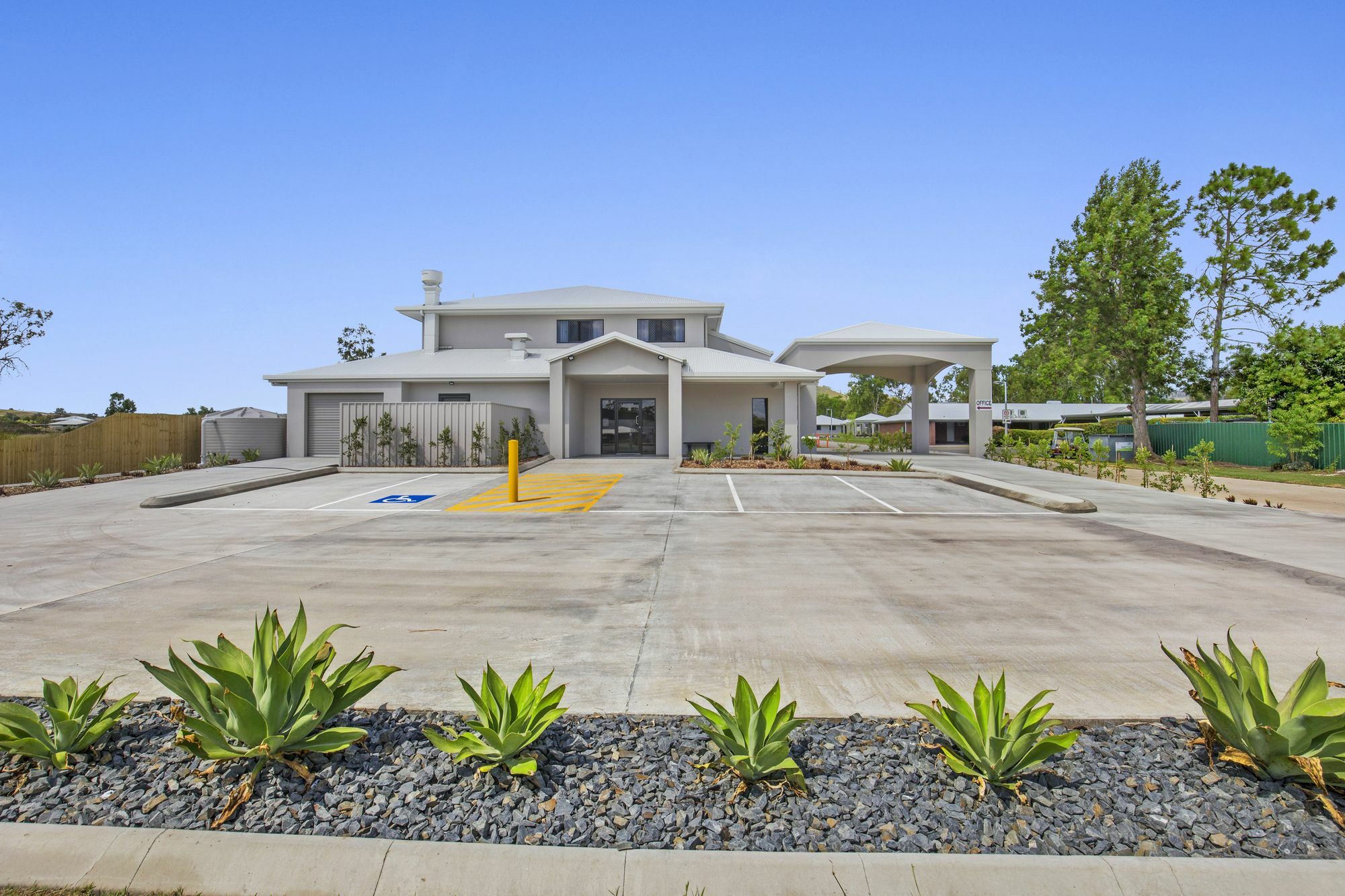 Casa Nostra Motel Rockhampton Bagian luar foto